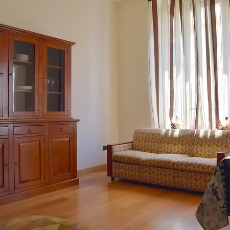 Apartman - Via Roma